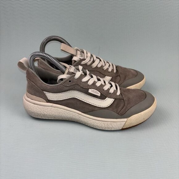 Vans UltraRange Exo SE Sneakers Women’s Size 6 Grey Suede 721356 - Picture 1 of 9